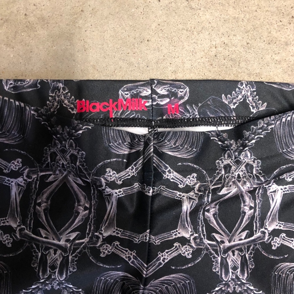 Blackmilk Black and White Patterned Leggings - Picture 3 of 5